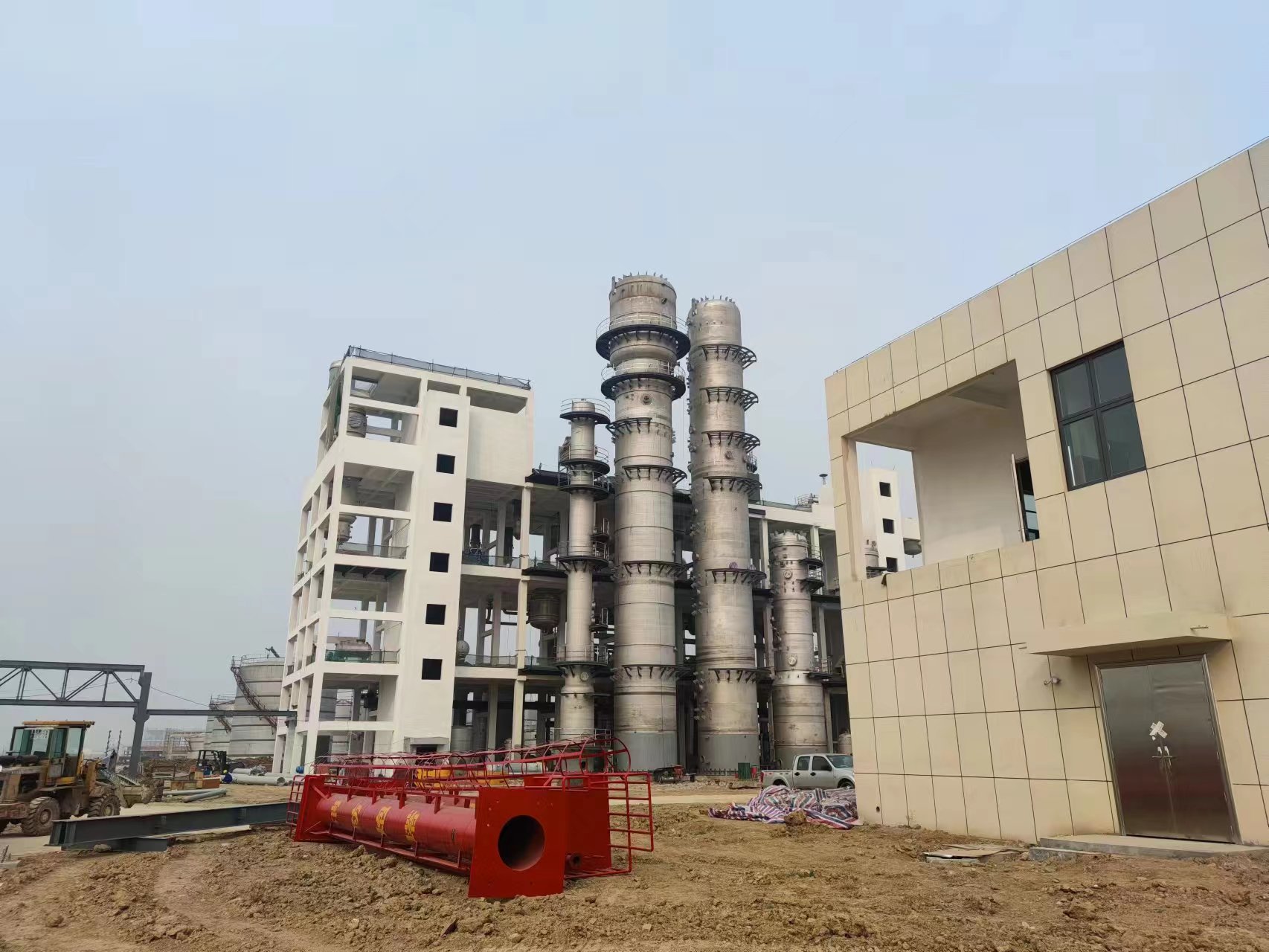 高壓變頻器、軟起動器在化工行業(yè)的應用(圖1)
